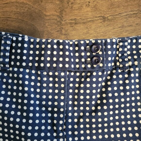 Vineyard Vines Navy and White Polka Dot Shorts Size 8 - Picture 2 of 8